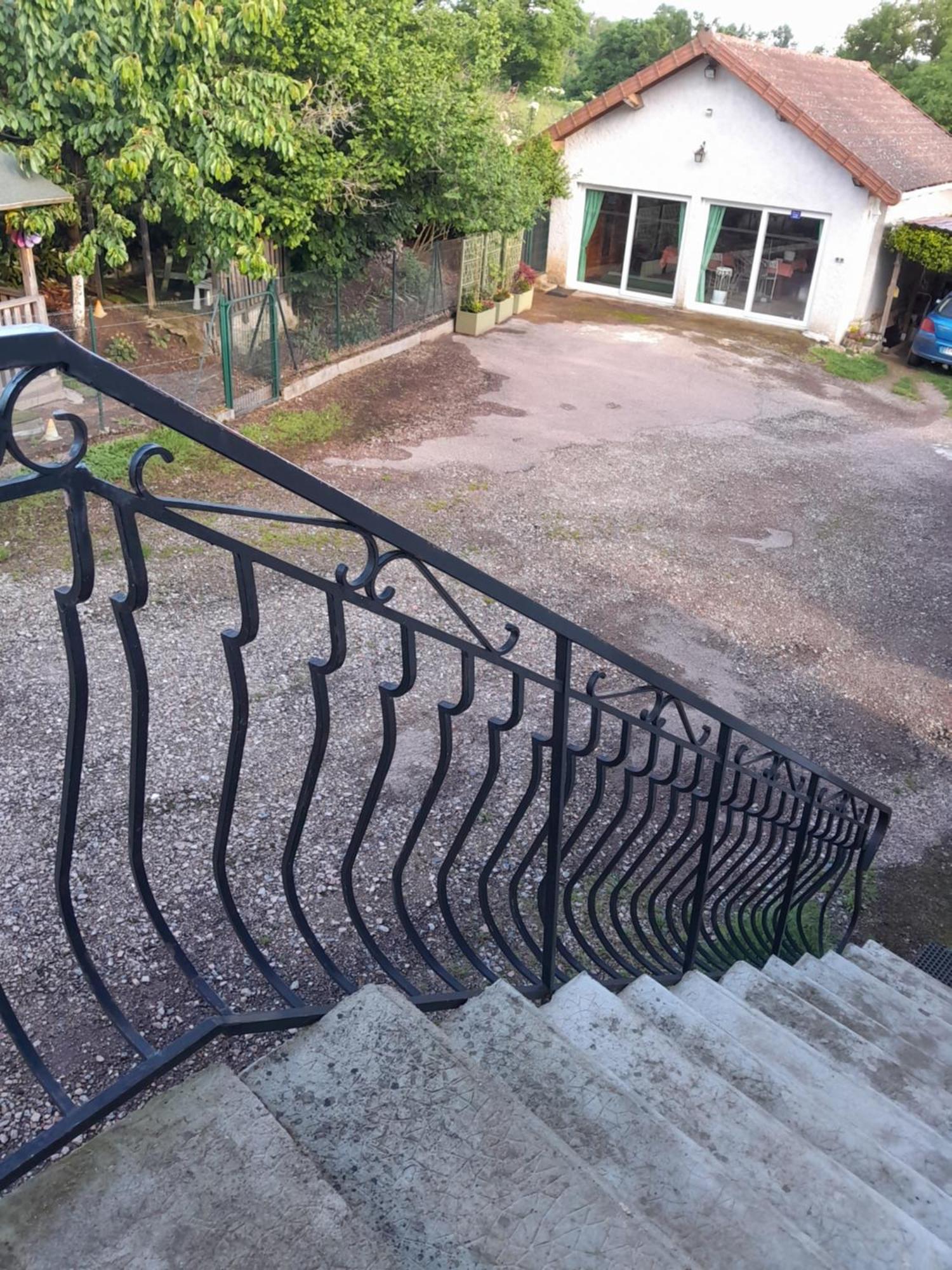 Chambres D Hotes Au P'Tit Bonheur Campagnard Jarnosse Εξωτερικό φωτογραφία